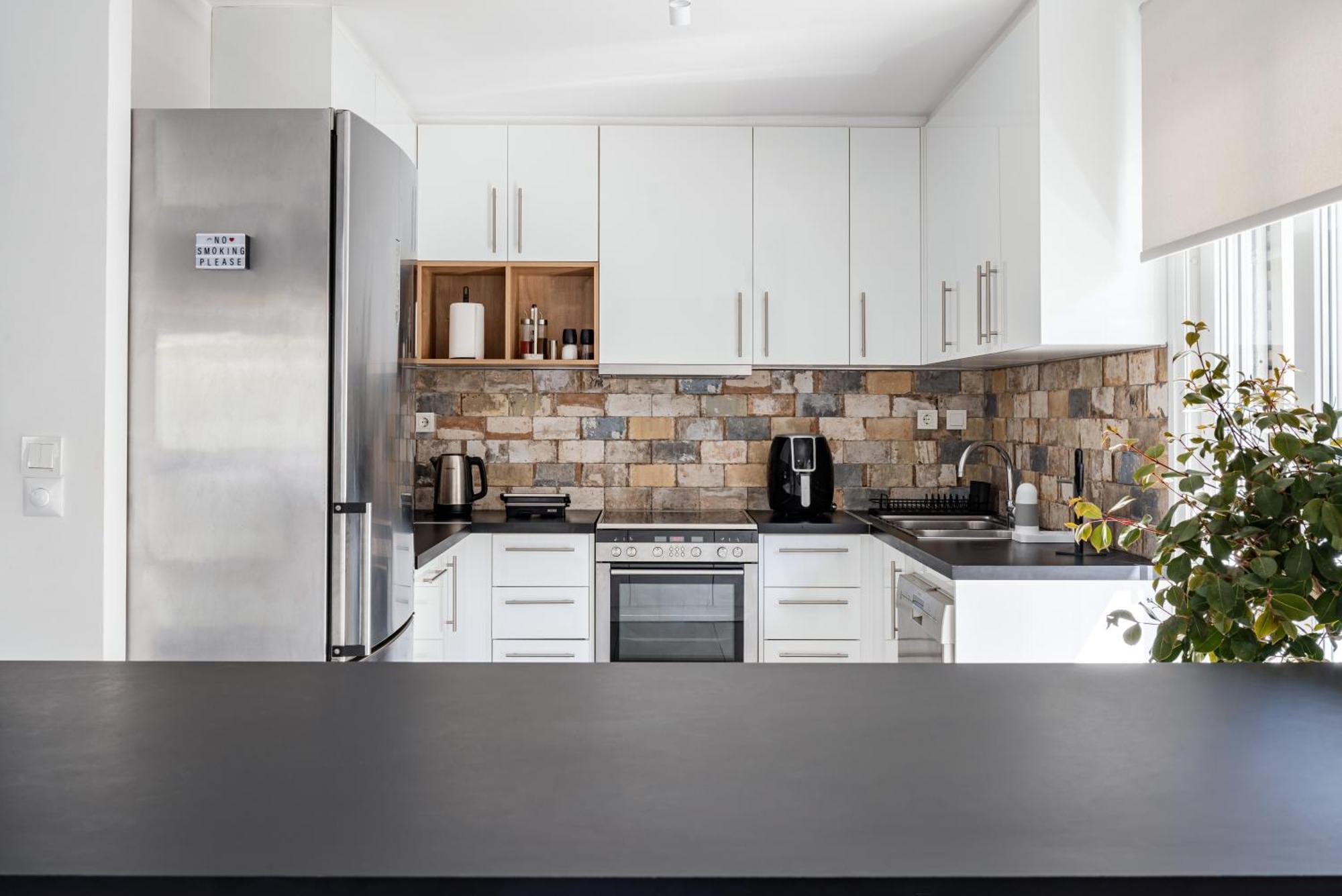 The Black Marble - Sea View, 2Br, 2Ba By Bnc Athens Luaran gambar